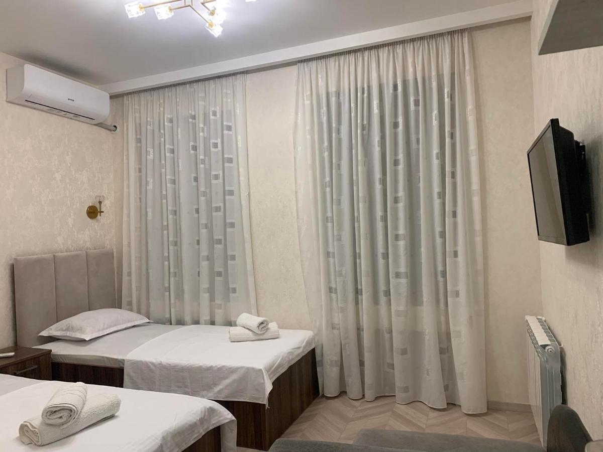 Home Plus Apartments Tbilisi Luaran gambar